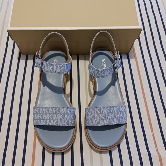 Michael Kors Richie Espadrilles Sandals - Picture 2 of 12